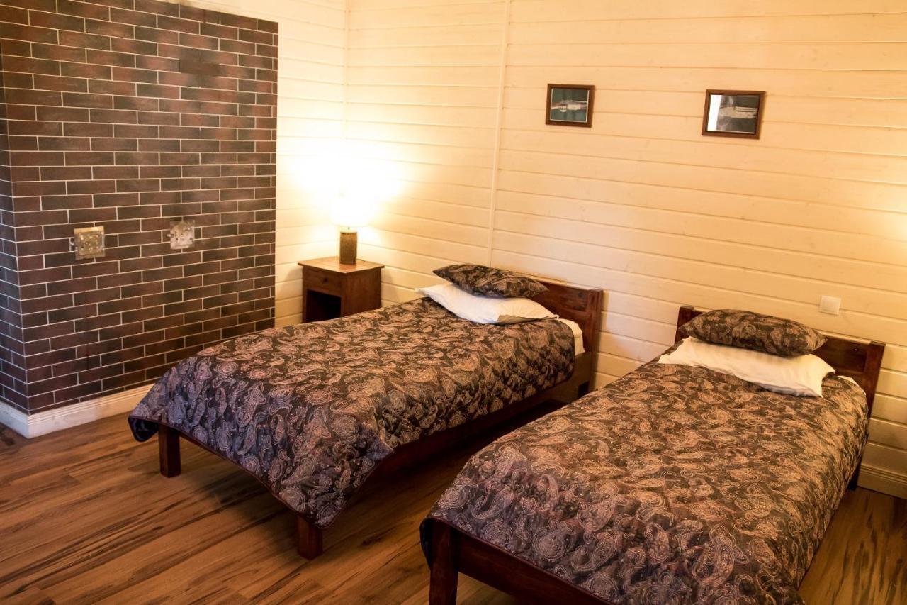 "Дальний Кордон" Otel Moshchanytsya Dış mekan fotoğraf