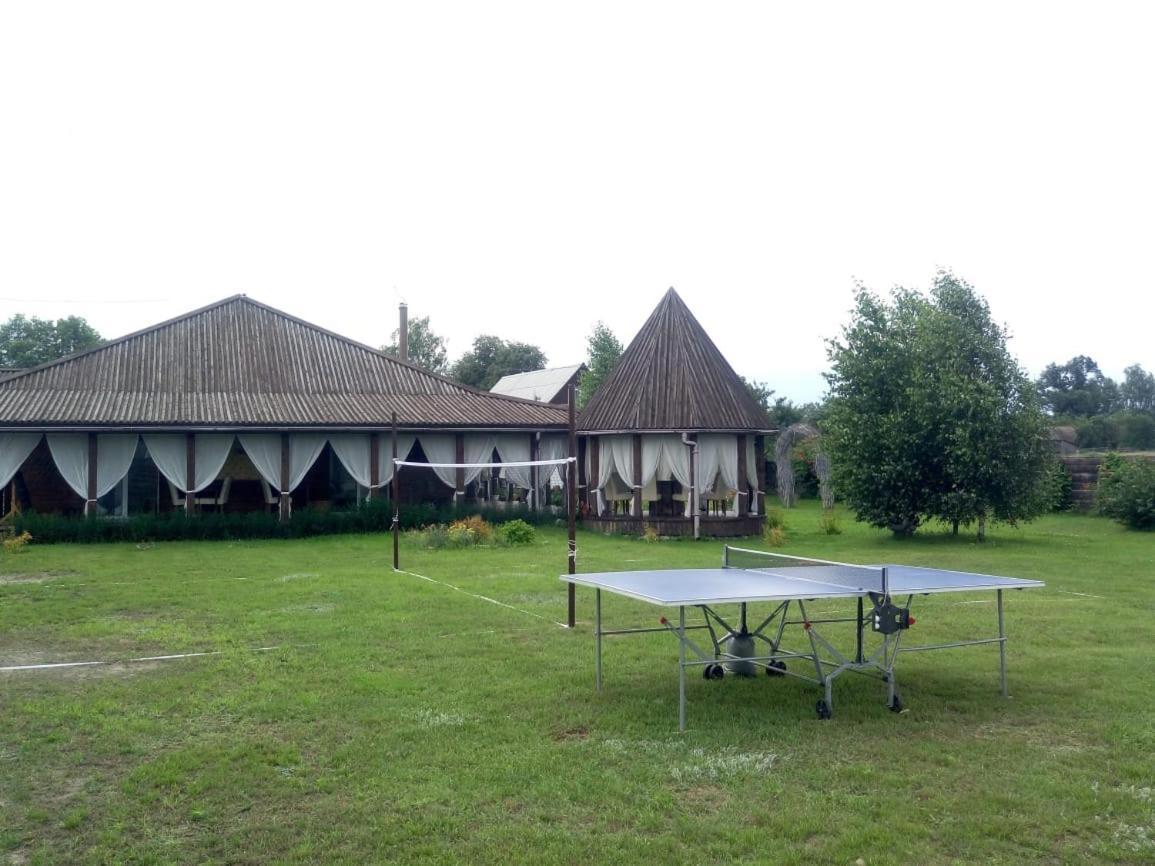 "Дальний Кордон" Otel Moshchanytsya Dış mekan fotoğraf